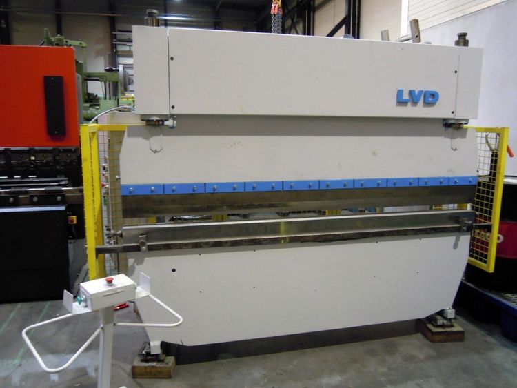 LVD PPN 90 TON X 3100 MM
