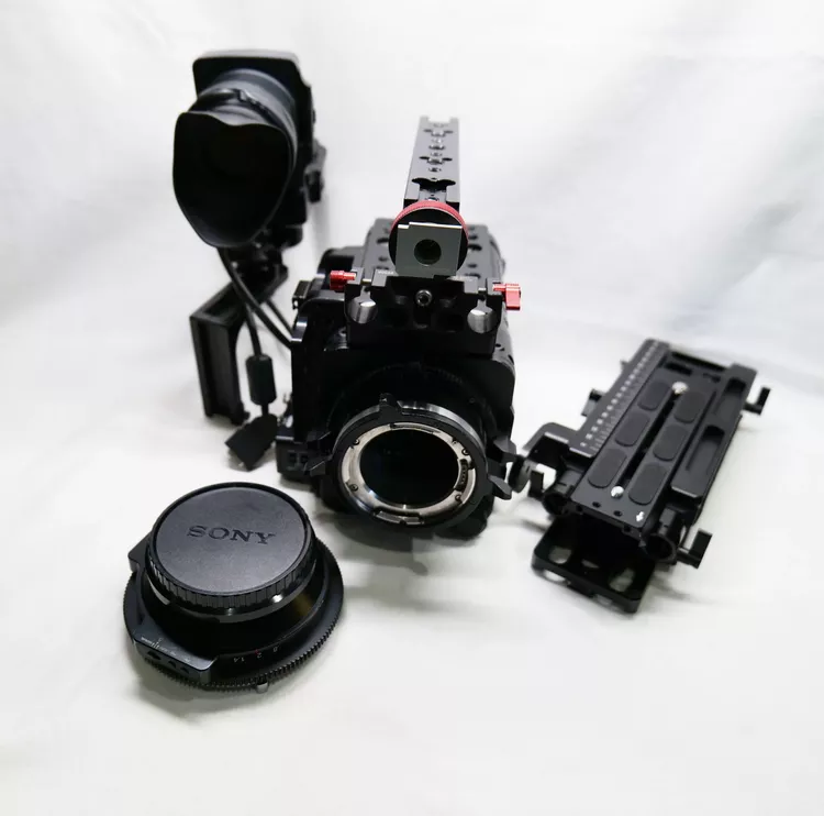 Sony PMW-F5 Camera Kit Bundle 2