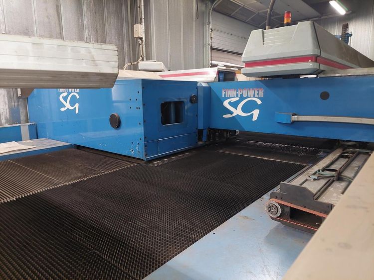 Finn Power TRS 64 SBU Siemens Sinumerik 840D