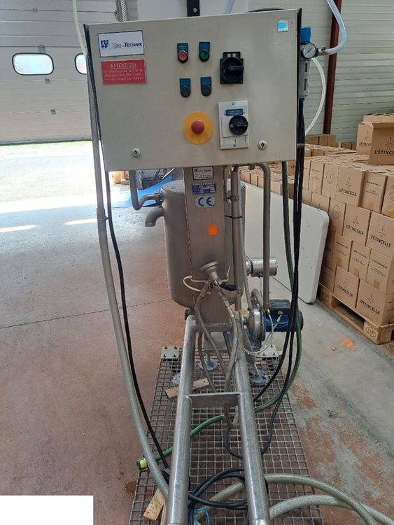 Beer keg washer