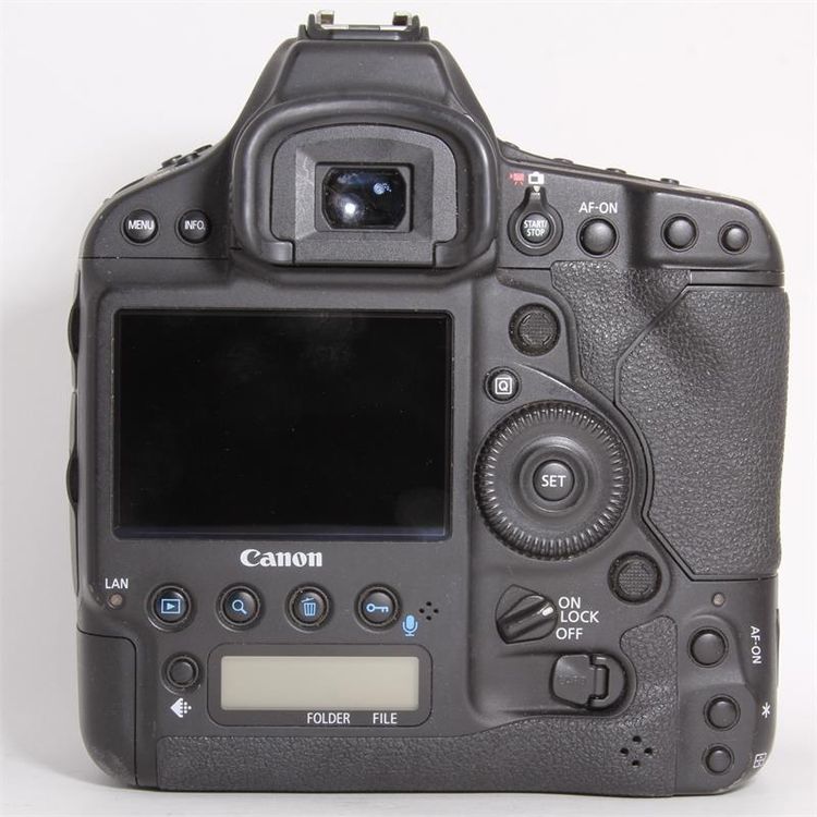 Canon 1DX Mk II camera