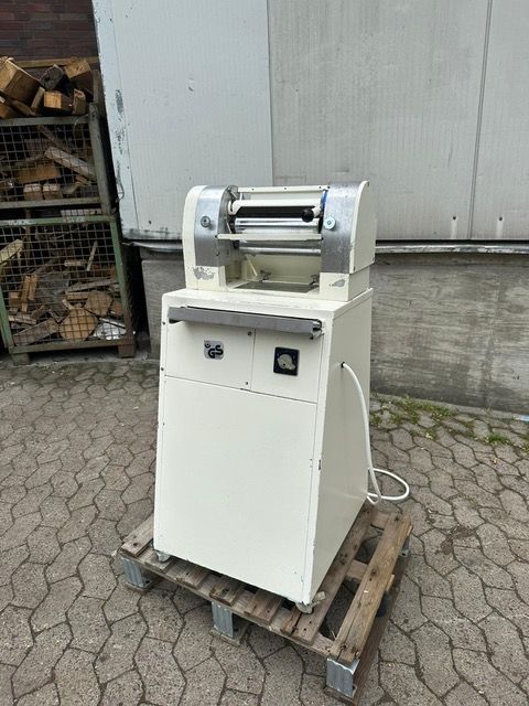 Fritsch Rollex  Croissant wrapping machine