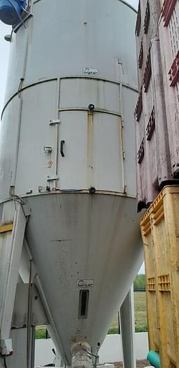 16 m3 capacity
