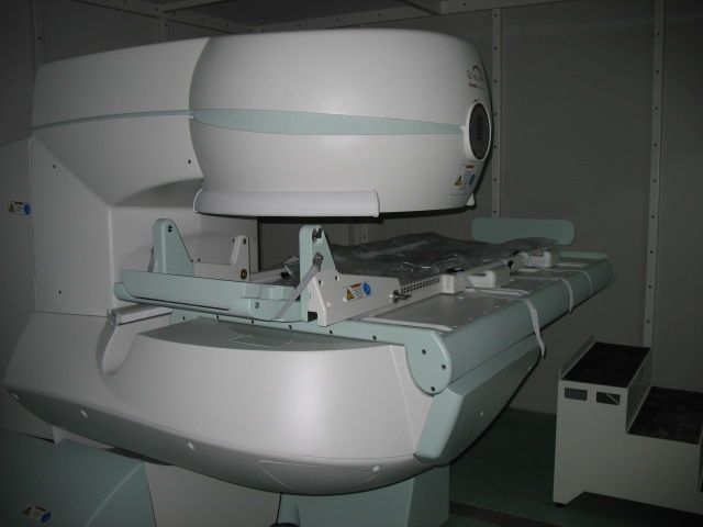 Esaote G-Scan Extremities MRI