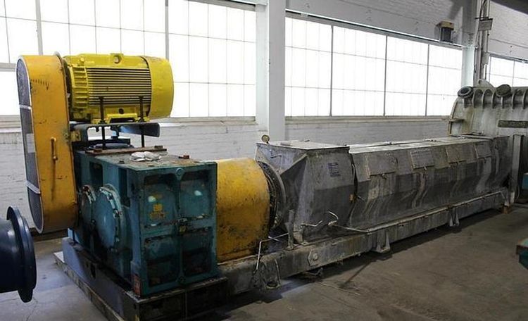 Kvaerner SP45SL Screw press