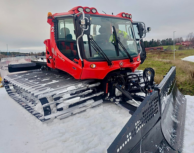 Pistenbully 400