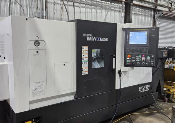 Hyundai Hyundai Wia Fanuc I Series Smart Plus CNC 2800 rpm WIA L300C 2 Axis