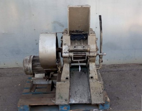 225 x 110 mm Granulator