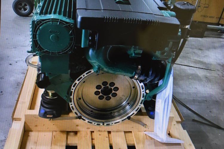 Volvo Marine D6370 Diesels with ZF Gears Diesel Marine Engine