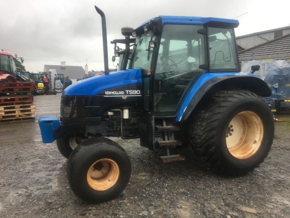 New Holland TS90