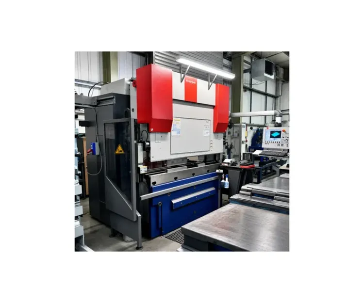 Bystronic Xpert 100/2050 2008 100 t (1000 kN)