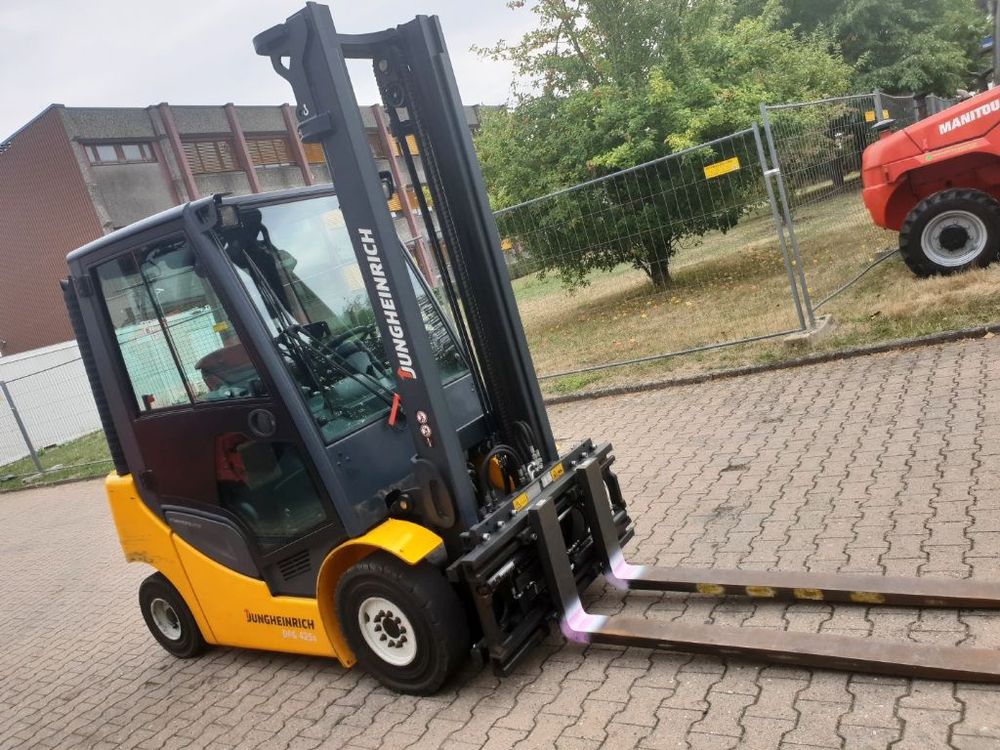 Jungheinrich DFG 425 Hub 4000 2500 kg
