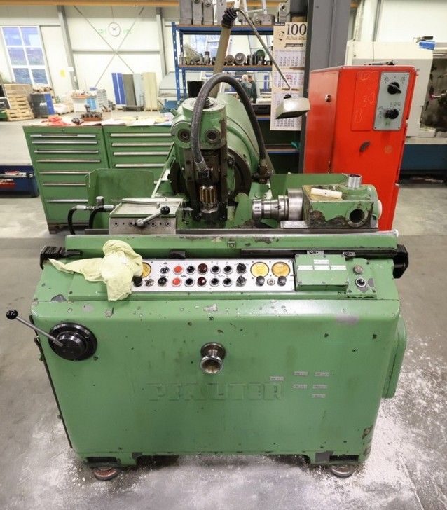 Pfauter P 160 H Variable Gear cutting machines