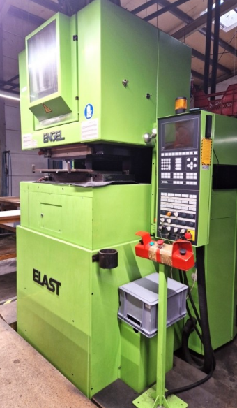 Engel ES 330/80 VHL Rubber 80 T