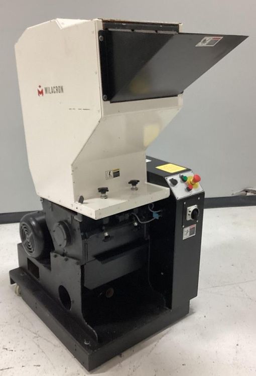 Milacron MG-814 Grinder Granulator