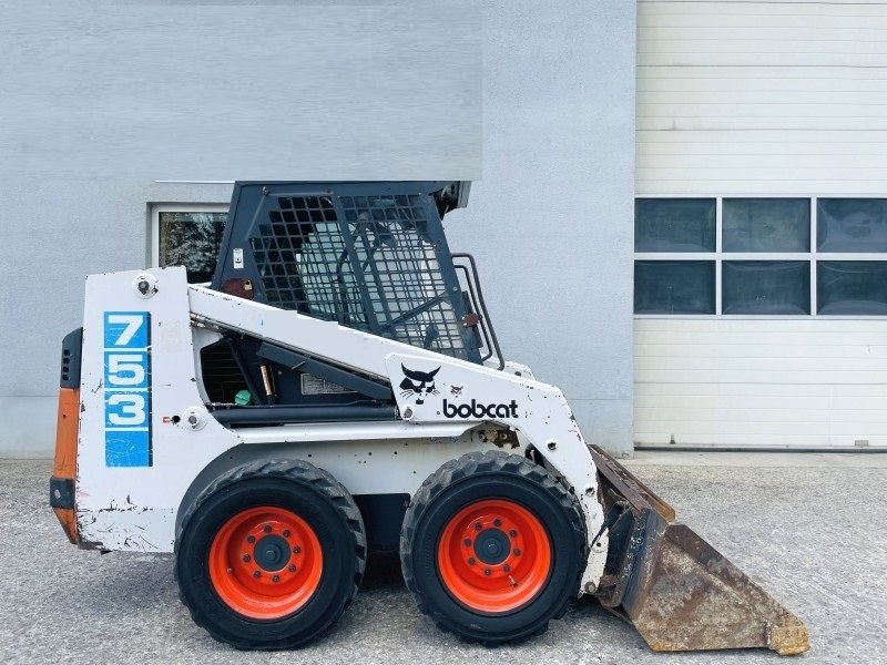 Bobcat 753 Skid Steer Loader