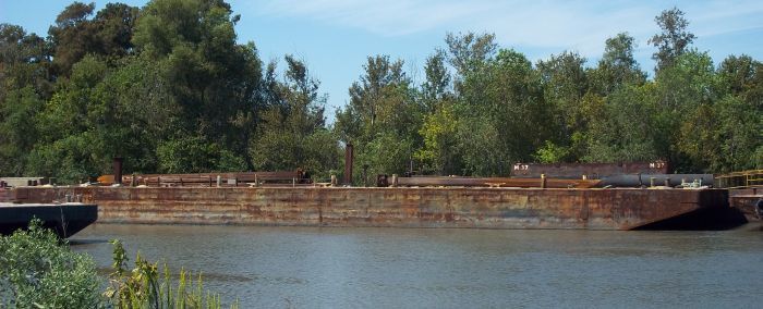 140 x 40 Deck Barge