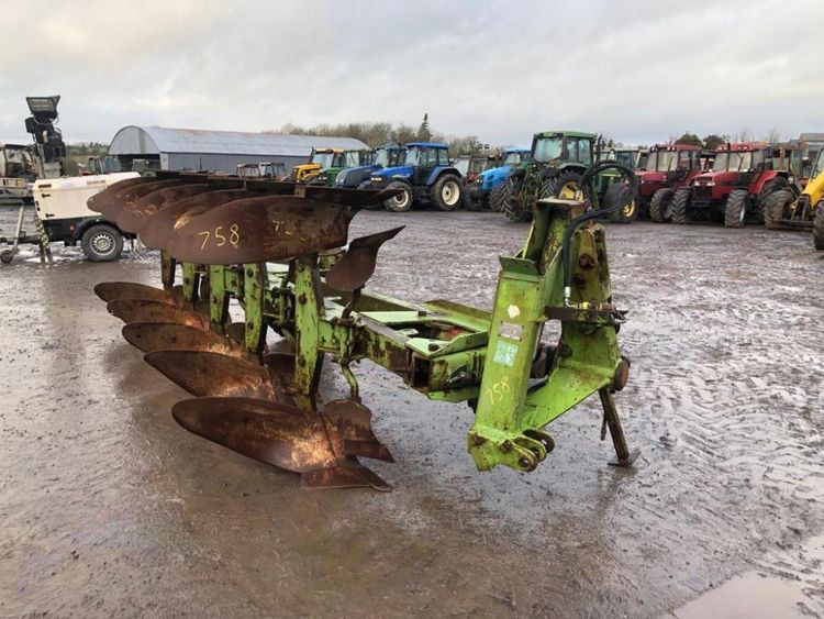 Dowdeswell DP 6 Disc reversible plough
