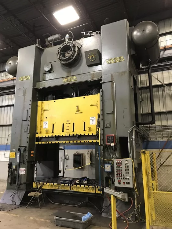 Verson S4-600-108-72T 600 T