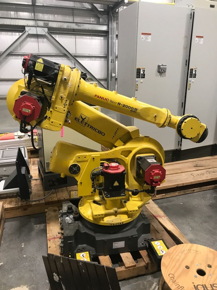 5 Fanuc 200kg Palletizing Robot R-200iB/100H