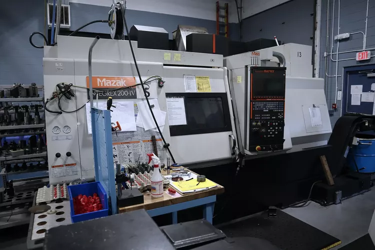 Mazak Mazatrol Matrix Control 3,500 RPM INTEGREX 200 IV S 6 Axis