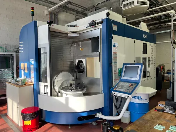 Grob G552 5 Axis