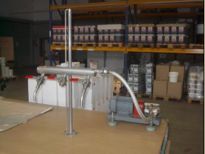 Filling line for liquids