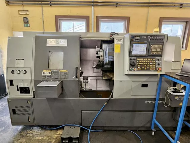 Hyundai-Kia CNC Control 4000 1/MIN SKT 21 LM 2 Axis