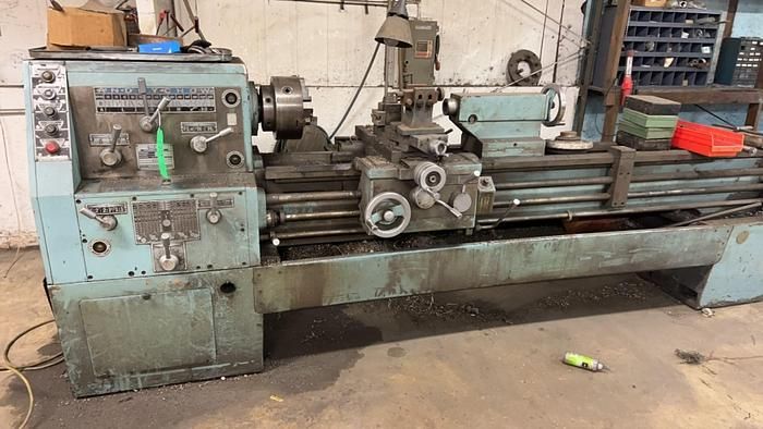 Polamco, Toolmex GEARED-HEAD  GAP-TYPE ENGINE LATHE w/TAPER ATTACHMENT 1600 RPM TUG-40