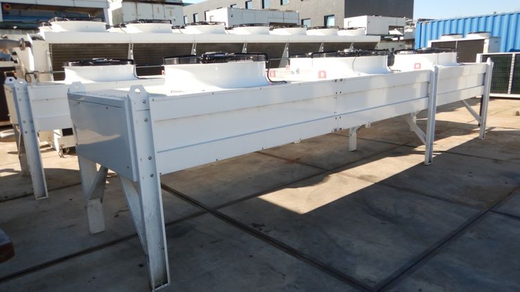 KFL  CRV 913 D21 E400 – LV.CR.AM – CBP Cooling capacity 321 kW