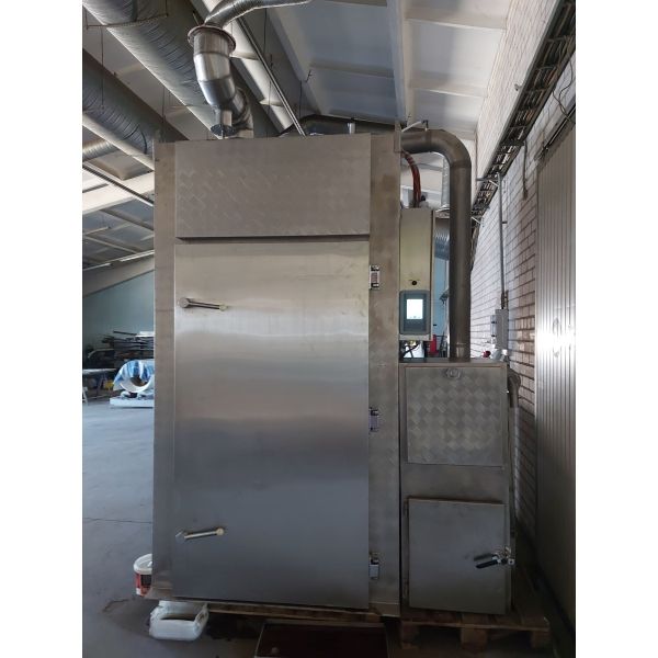 N.N. E2W Smoke chamber
