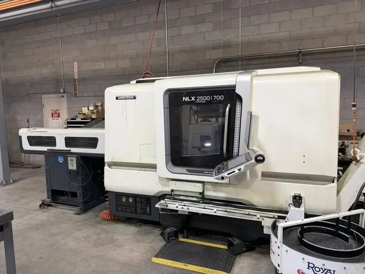 DMG Fanuc 6000 RPM MORI NLX2500SY/700 2 Axis