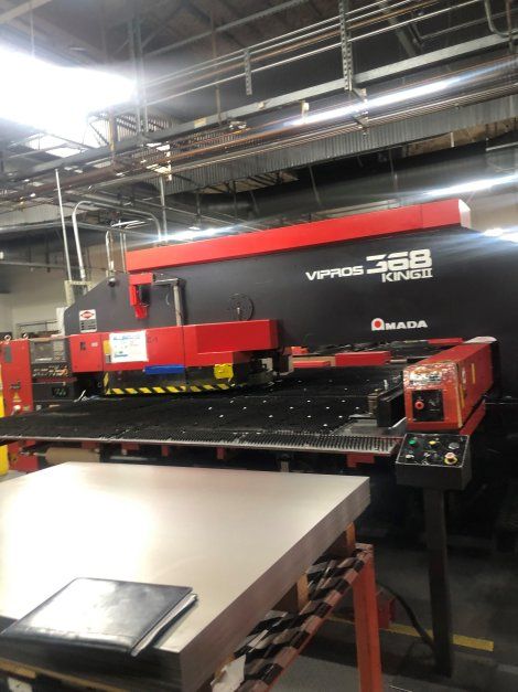 Amada VIPROS 368 KING II,FANUC 18P CNC 33 TON