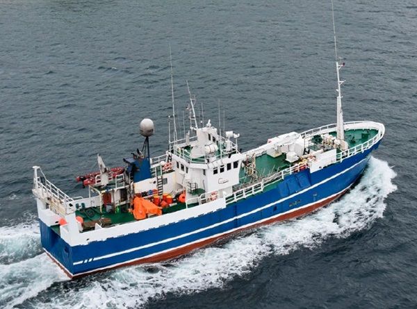 126 ft. Fishing Vessel NT:107 tons     NG: 359 tons