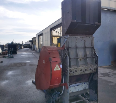 Previero 810×180 mm grinder