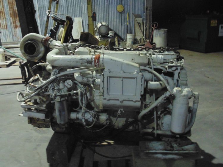 Detroit 671 Diesel Marine Engine