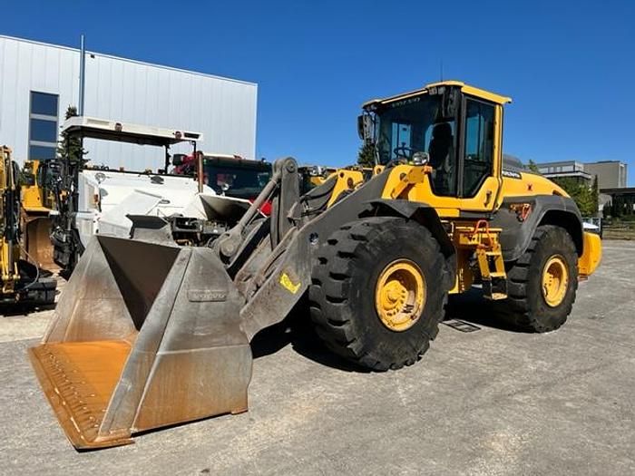 Volvo L110H Wheel Loader
