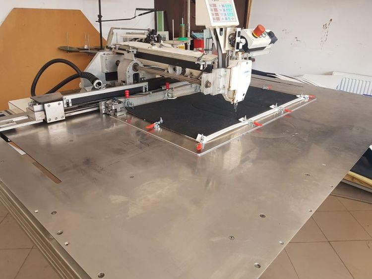 Juki AMS 224C Sewing