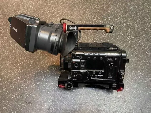 Sony PMW-F5 Camera Kit