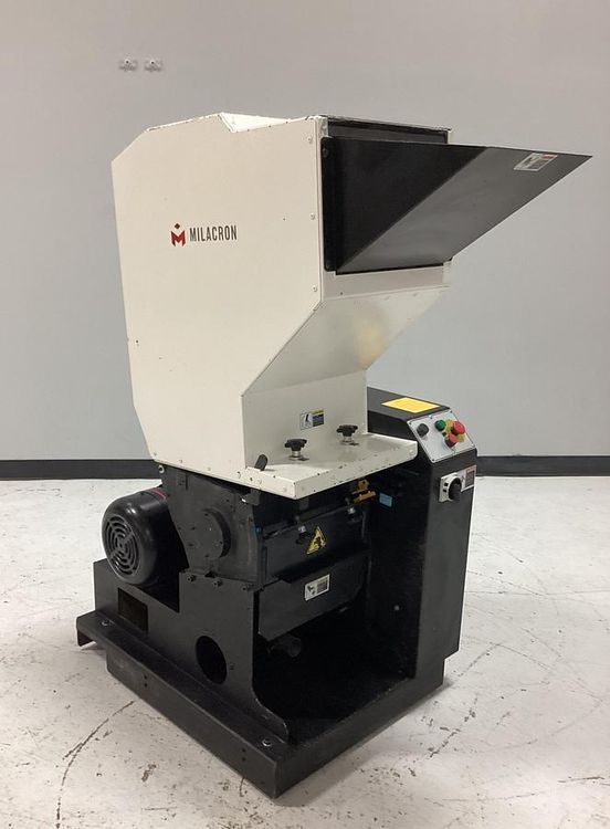 Milacron MG-814 Grinder Granulator