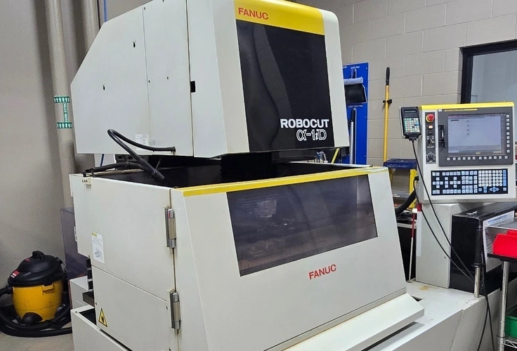 Fanuc Robocut Alpha 1iD