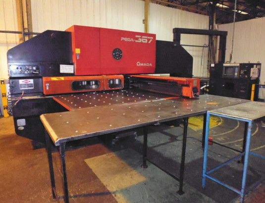 Amada AMADA PEGA 367 AUTO-INDEX 30 TON