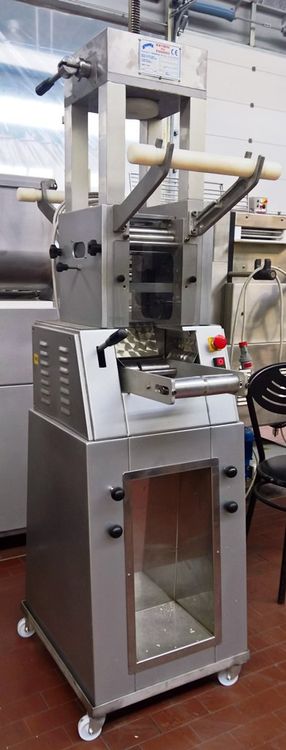 RS160I, Ravioli Machine