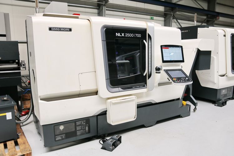 DMG CELOS M 730 UM max. 10.000 min -1 MORI NLX 2500 Y / 700 3 Axis