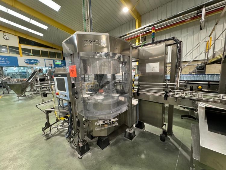 Makrotek MAK 2-6P HM Hot melt wrap-around labeller