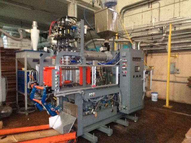 Uniloy 2011 (3) Head Blow Molding Machine