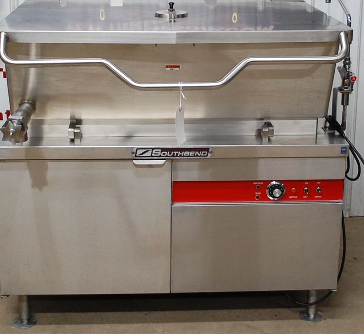 Southbend BGMTS-60 Natural Gas 60 Gallon Tilt Skillet Braising Pan