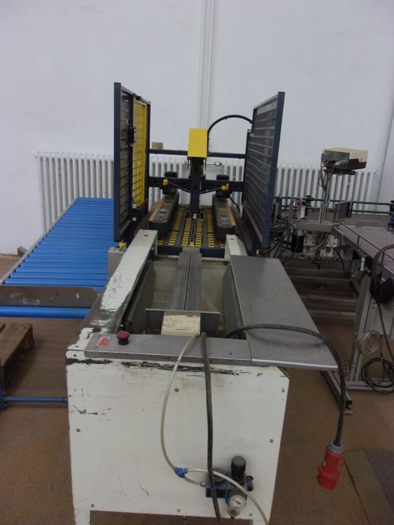 Siat SM11,P Automatic Carton Sealer