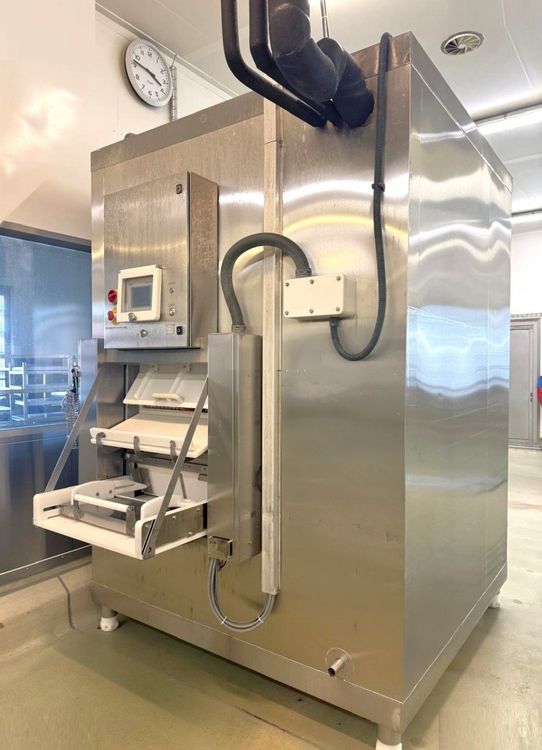 TVI CBF 1000 / GMS 500, Meat freezing and cutting line
