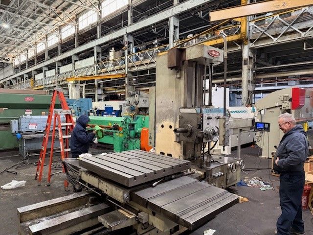 Shibaura, Toshiba BT-10B Spindle diameter: 3.94" 1000 RPM